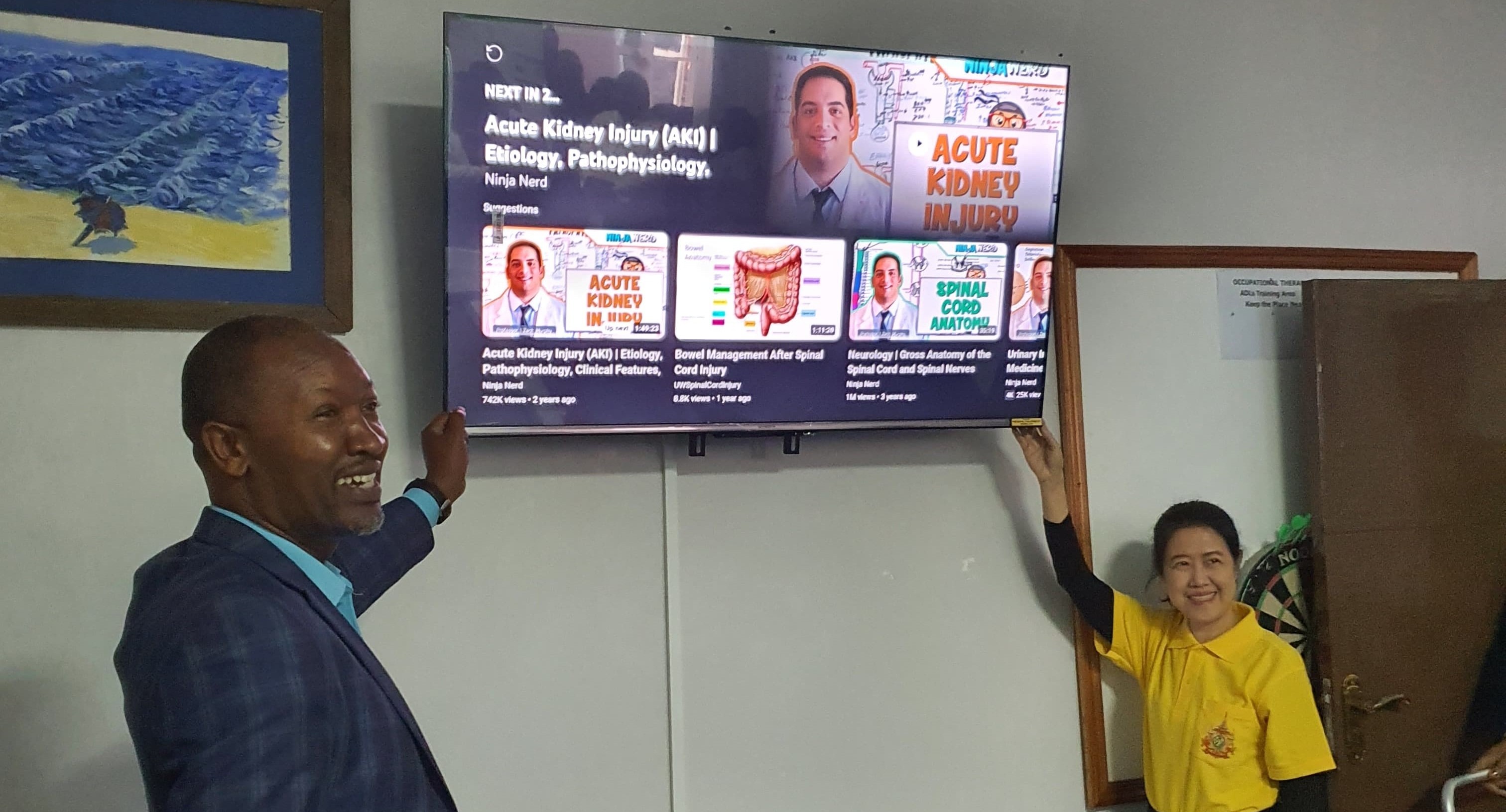 NSIRH Receives Donations from Royal Thai Embassy